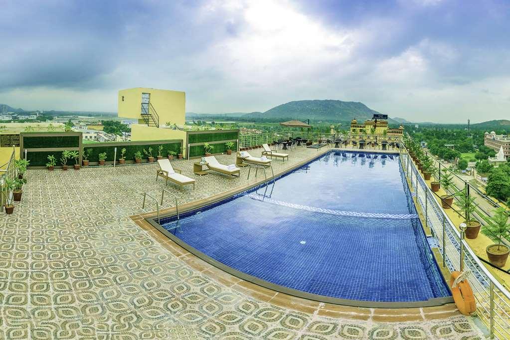 Clarion Inn Jaipur Kukas Einrichtungen foto